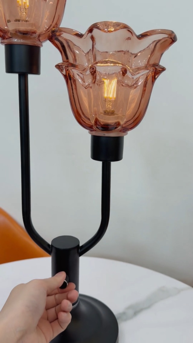 Image of Lightdot Mid Century Modern Table Lamp Red Flower Glass Lamp Gift Dimmable | Nightstand Lamp Vintage Black Desk Lamp 2 Bulbs Included Warmwhite Ambient Bedside Lamps for Living Room Bedroom Home Decor