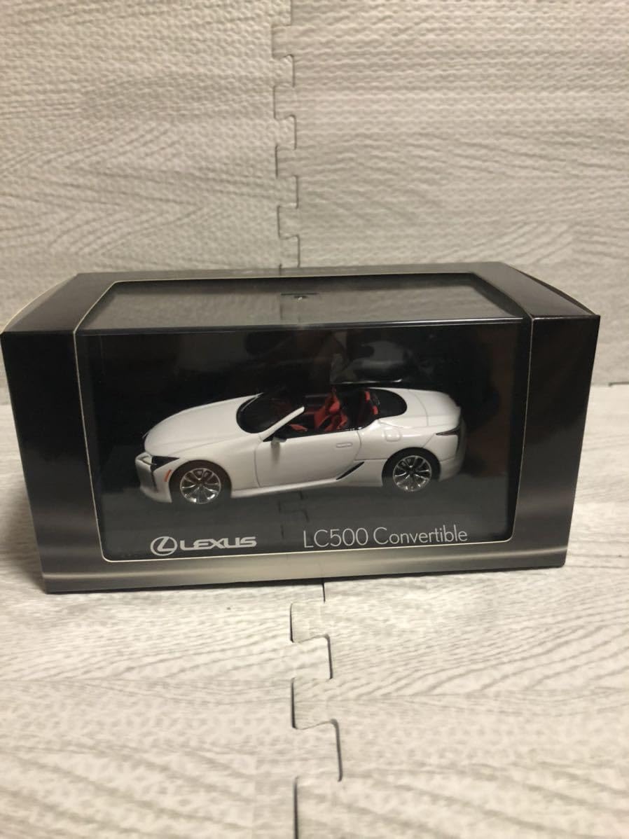 1/43 ディーラー特注 レクサス LC500 コンバーチブル 白 京商