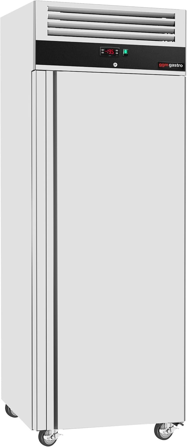 Faţă view of the GGM Gastro TG700ND freezer with digital display showing temperature.