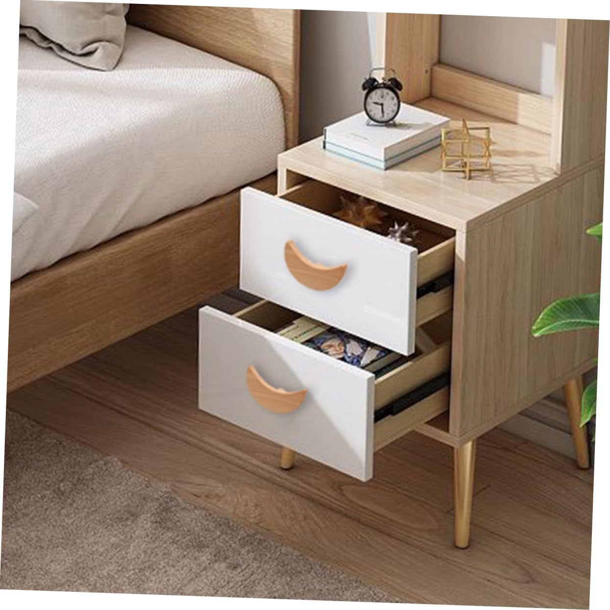 Cabilock 4pcs Artistic Cartoon Pulls Wooden Knobs for Dresser Cabinet Door Home Office Decor