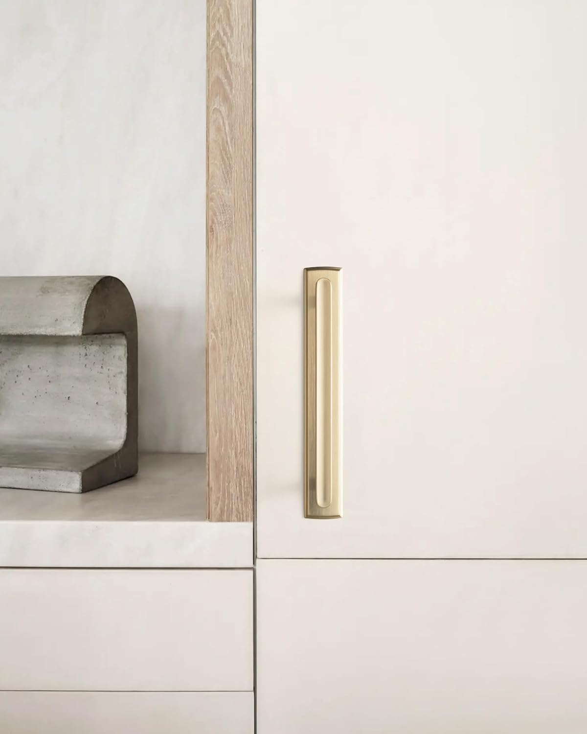 Goo-Ki Champagne Bronze Cabinet Pulls with Escutcheon Backplate – 2 Pack 5 Inch Center Modern Rectangular Drawer Handles with Rounded Edges, Mid-Century Hardware for Kitchen & Dresser