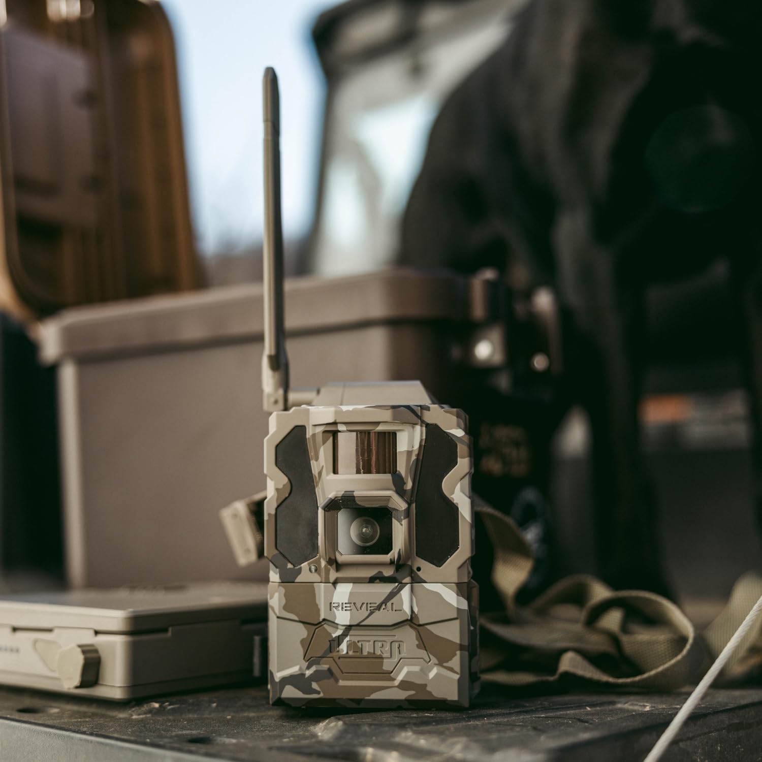 TACTACAM Reveal Ultra Cellular Trail Camera: 4K Photo, 1080p Video, Live View, GPS Tracking-Enabled, Switchable No-Glow/Low-Glow Flash, LTE Connectivity, LCD Screen - Best Hunting, Game Camera