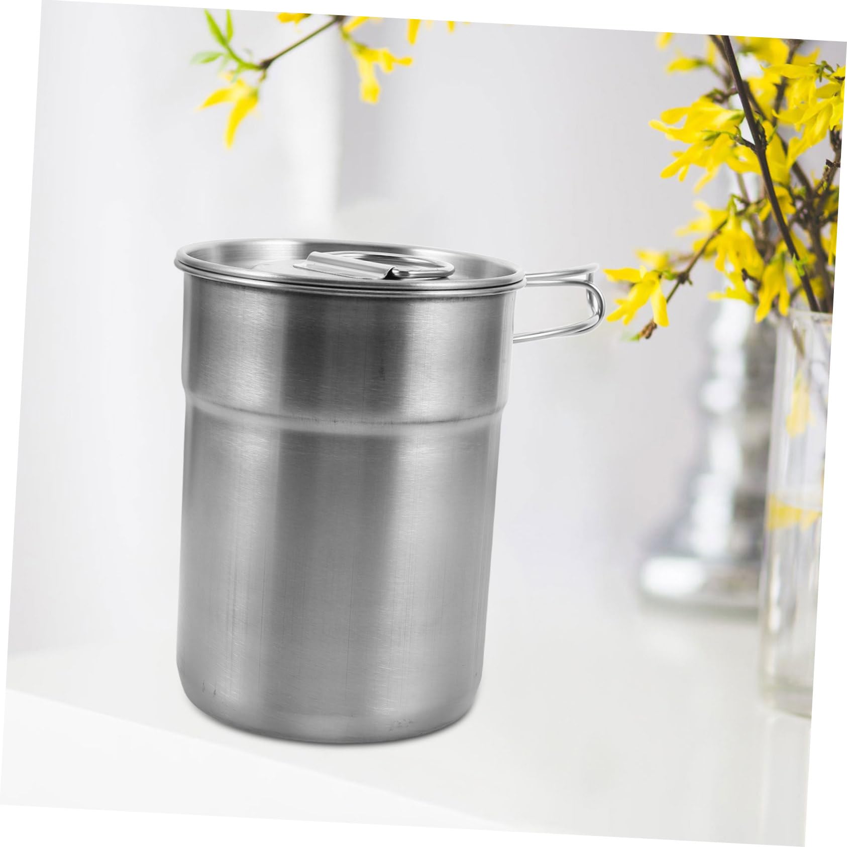 ibasenice 2 Stück Campingbecher mit Klappbarem Griff Vielseitige Outdoor Trinkbecher für Kaffee Bier Wasser Leicht Robust für Wandern Camping Picknick und Reisen
