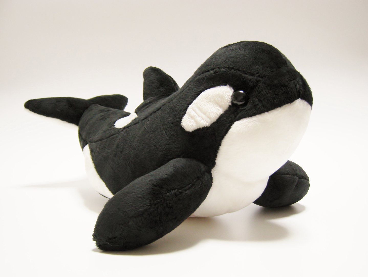 Amazon.co.jp: シャチのぬいぐるみ 「シャチくん」Mサイズ／海の動物