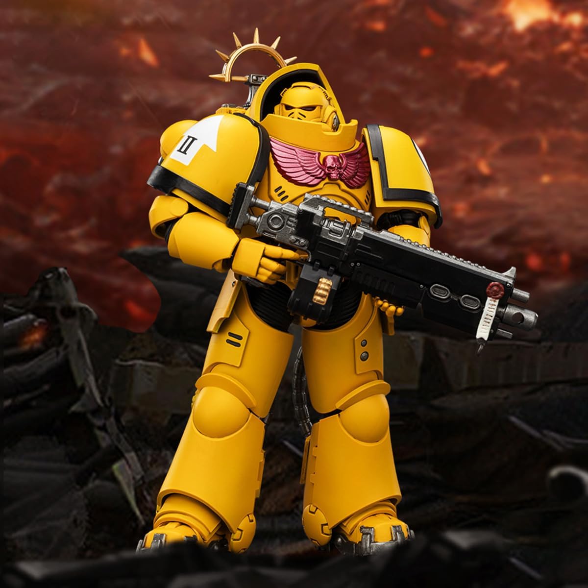 JOYTOY Warhammer 40K 1:18 Game Edition Imperial Fists Heavy Intercessor with Heavy Bolt Rifle and Bolt Pistol Model Birthday Gifts JT03653