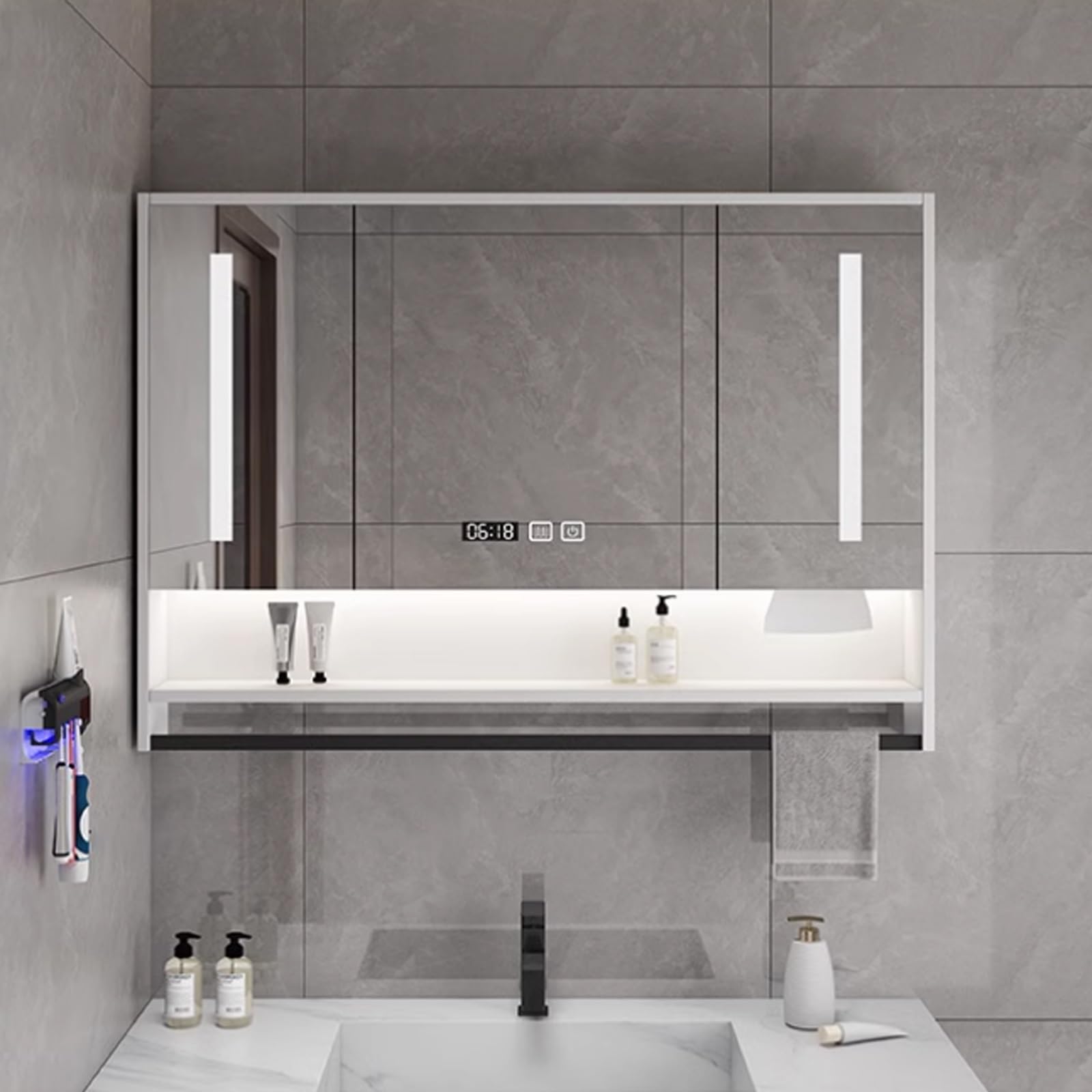 Armoire à pharmacie à miroir LED tactile et antibuée pour salle de bain