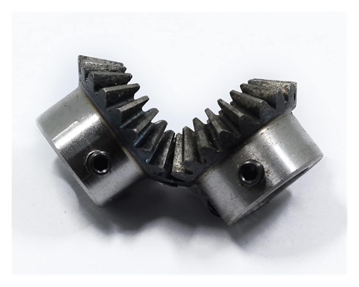 1.5 Module 20T Steel Bevel Gears - 14mm Bore 90 Degree Spiral Pinion Gears for Industrial and Mechanical Applications