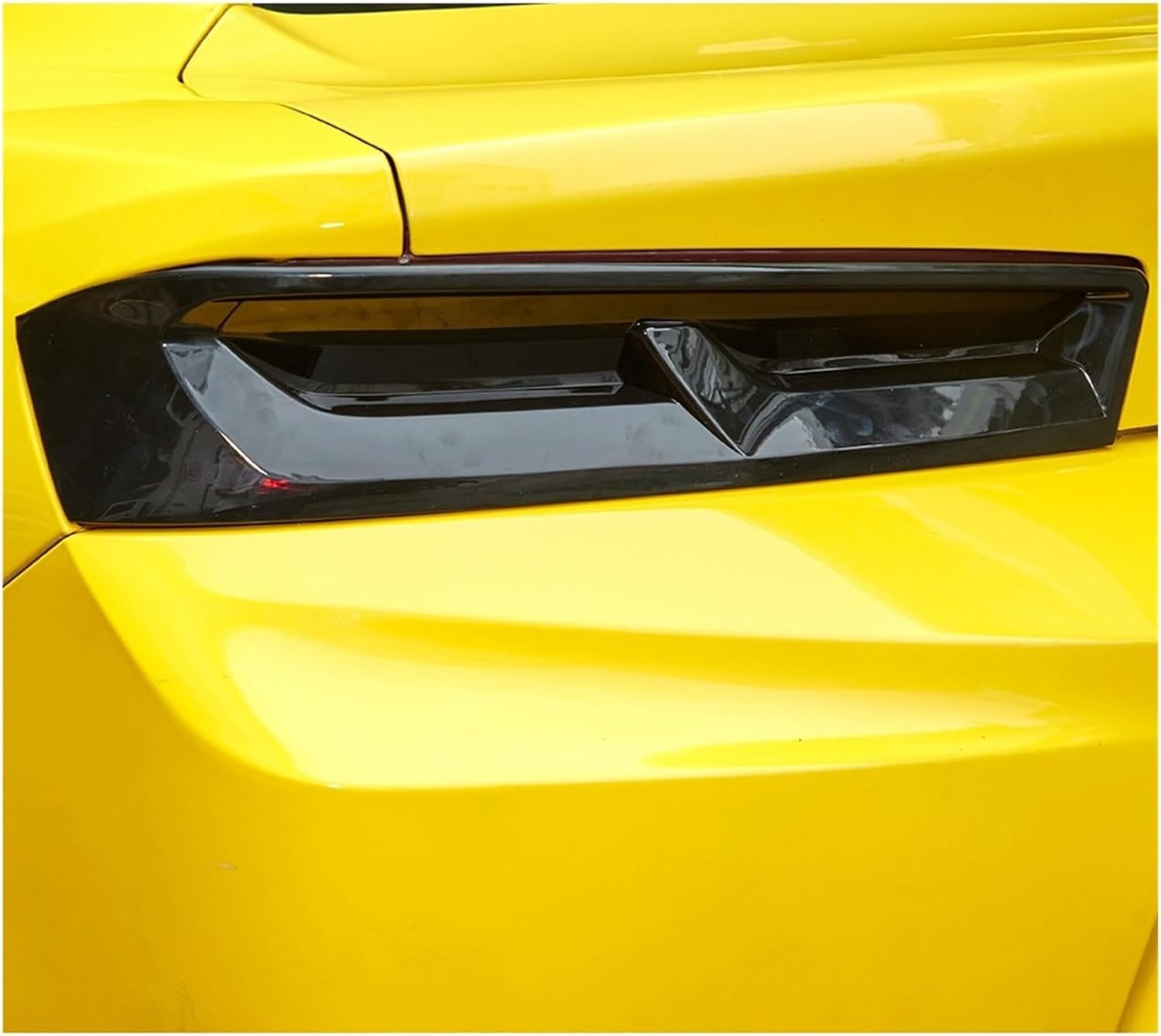 Smoky Black Rear Tail Light Lamp Taillight Decoration Cover Compatible With Chevrolet Camaro 2016 2017 2018 Car Exterior Accessories