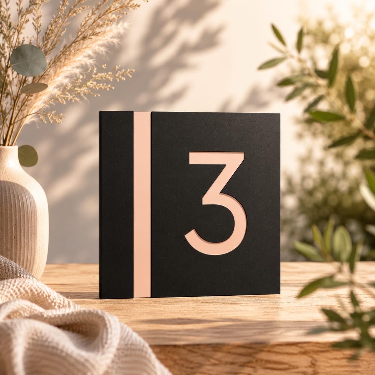 Personalisierte 3D Hausnummer aus Acryl - Moderne Hausnummer mit Abstandshaltern - individuelles Hausnummernschild für Haus, Eingang und Fassade in verschiedenen Größen