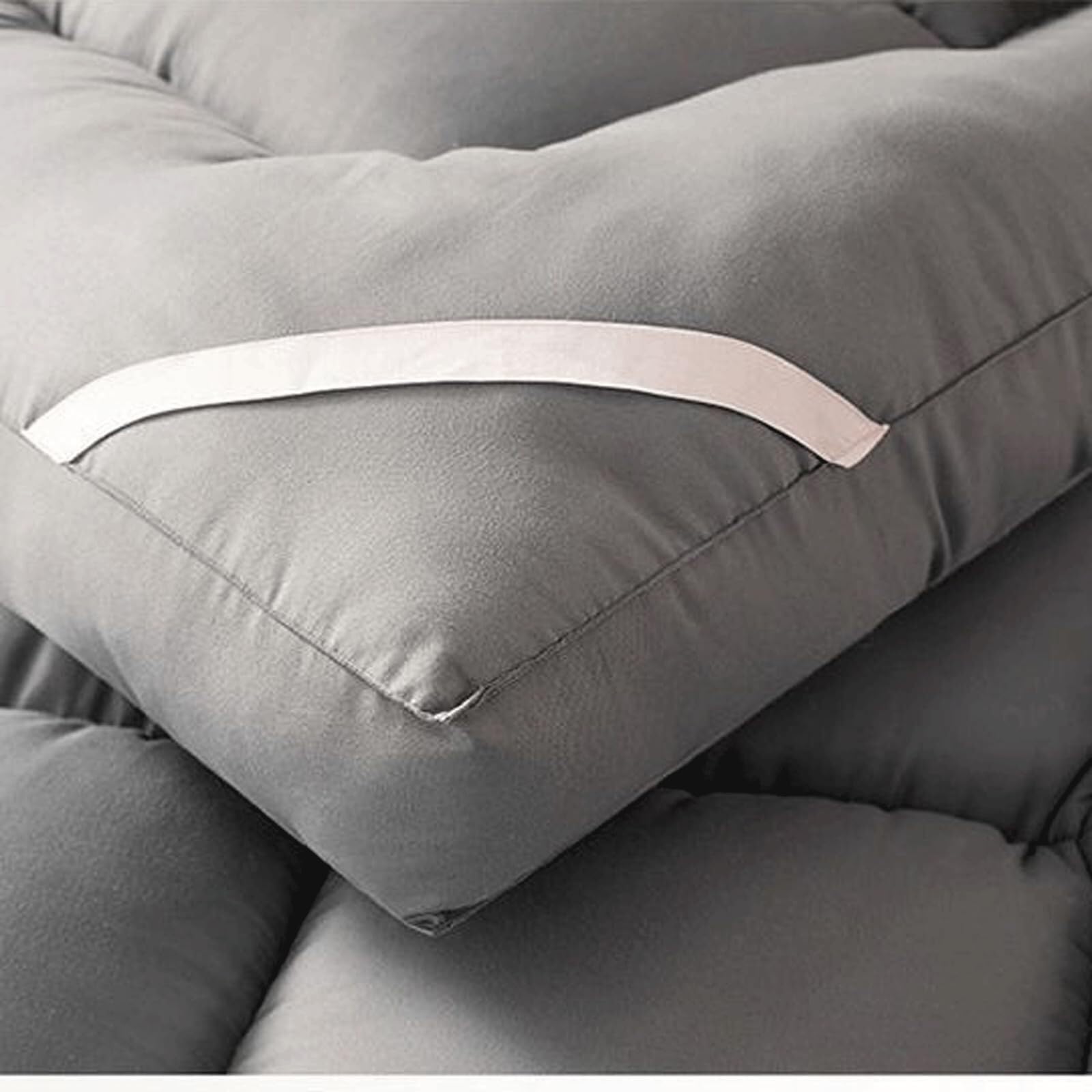 Un materasso futon giapponese comodo e traspirante, adatto a dormitori, campeggio e viaggi. (Dimensioni: 120 x 200 cm) Risparmia spazio e consente un sonno tranquillo.