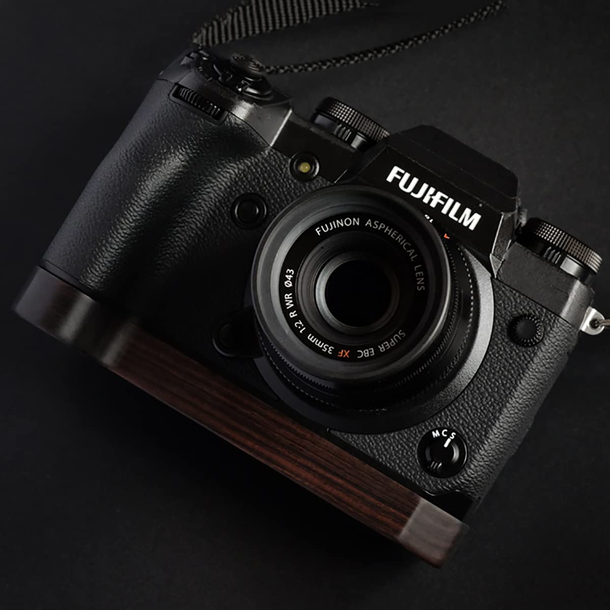 Amazon | Fujifilm X-H1 XH1 専用カメラベース カメラベース 檀木材