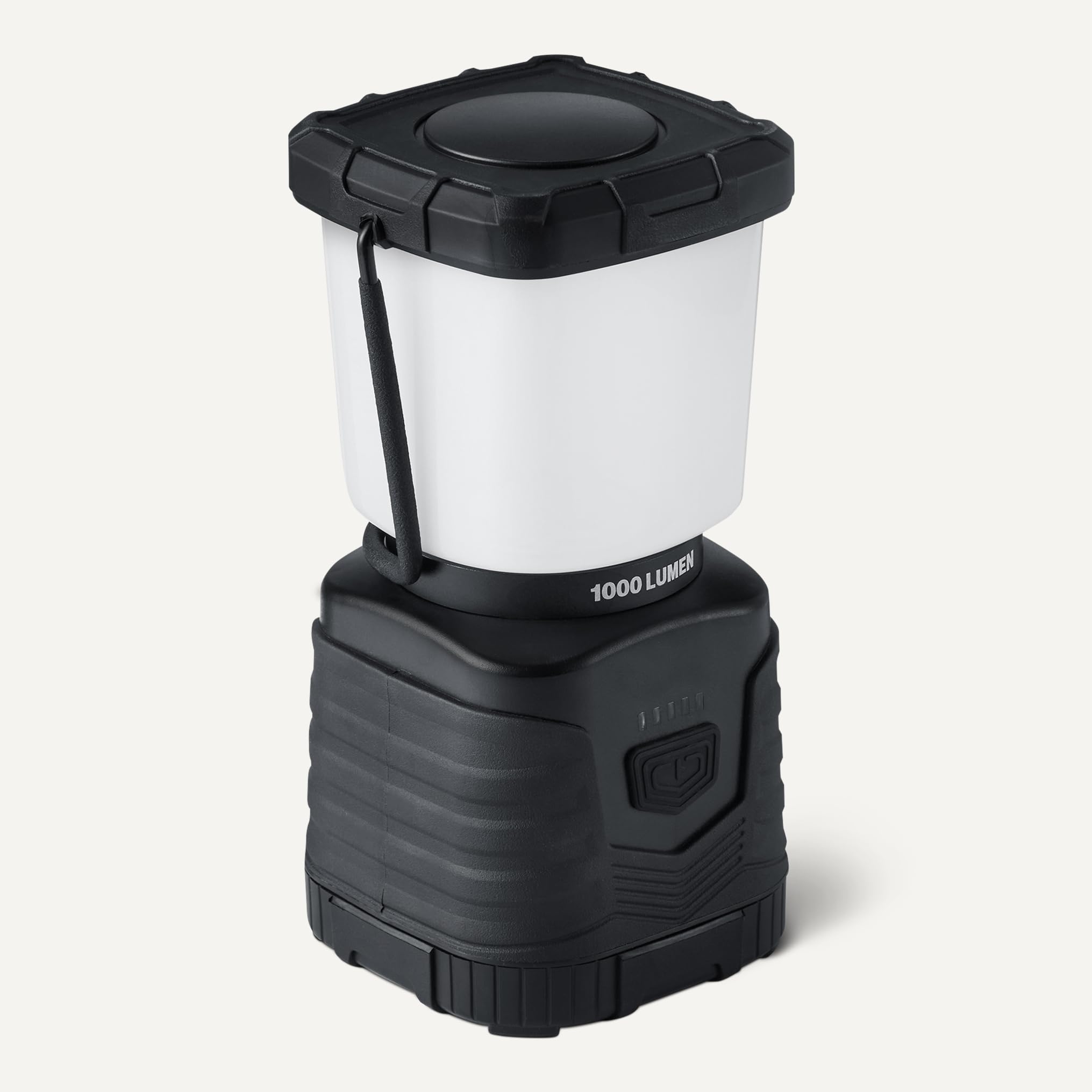 Amazon Basics Lanterna da Campeggio LED con 4 Modalità di Illuminazione - Luce Portatile 1000 Lumen con Illuminazione a 360° - Lanterna Resistente all'Acqua - Batterie Non Incluse - Nero