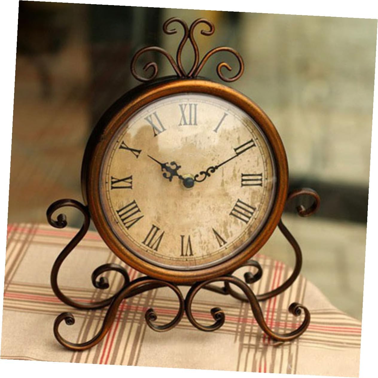 Vintage European Retro Iron Art Mantel Clock Brown Desktop Decor Bedroom Living Room Table Clock Without Battery
