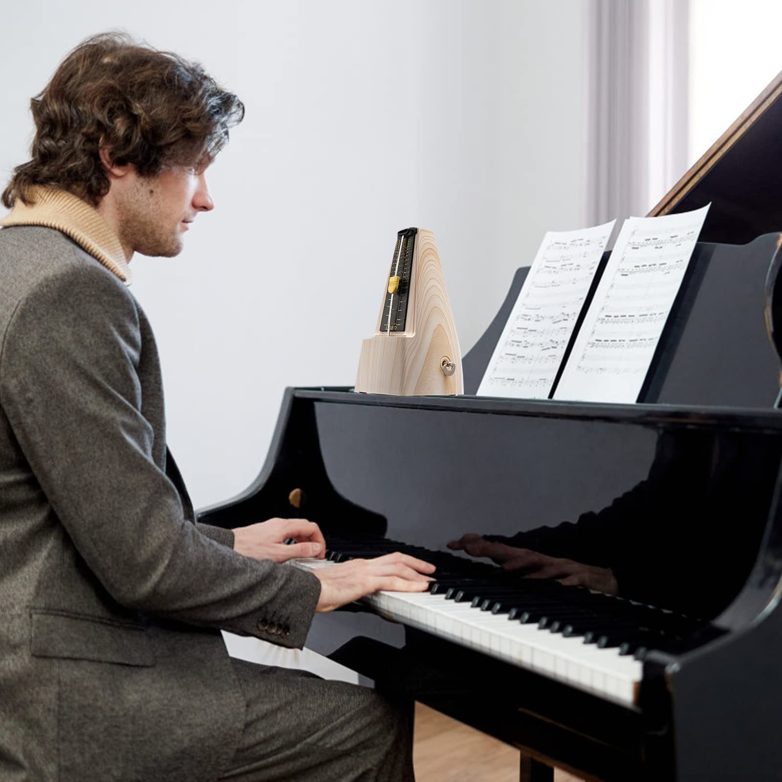 LEKATO Metronomo meccanico con campana Metronomo universale per pianoforte, chitarra, batteria, ukulele, violino, suono forte, alta precisione del ritmo e del tempo per musicisti (Beige)