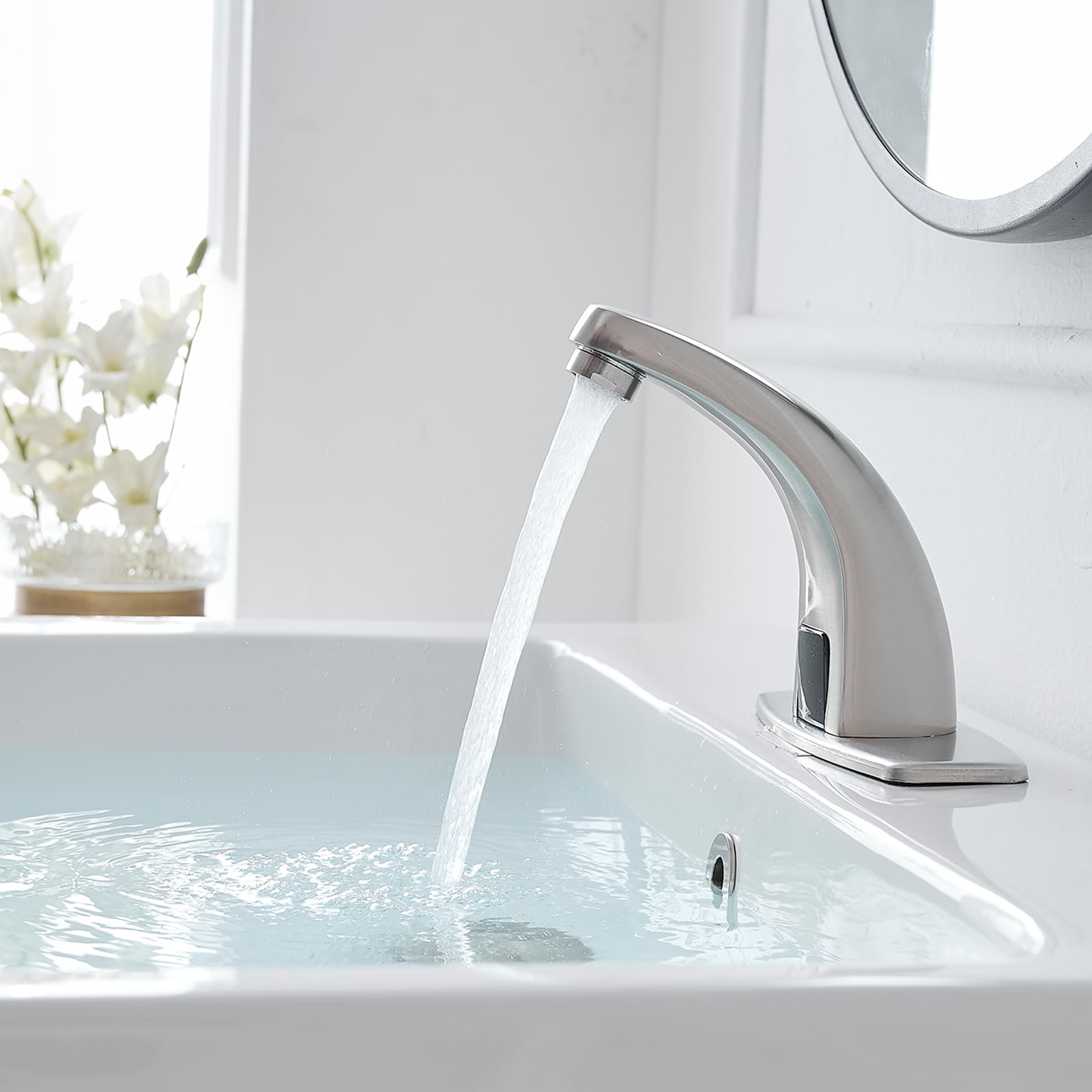 Grifo de baño sin contacto, grifo de fregadero con sensor de movimiento automático, funciona con batería o enchufe, control de mezclador de calor y frío, níquel cepillado