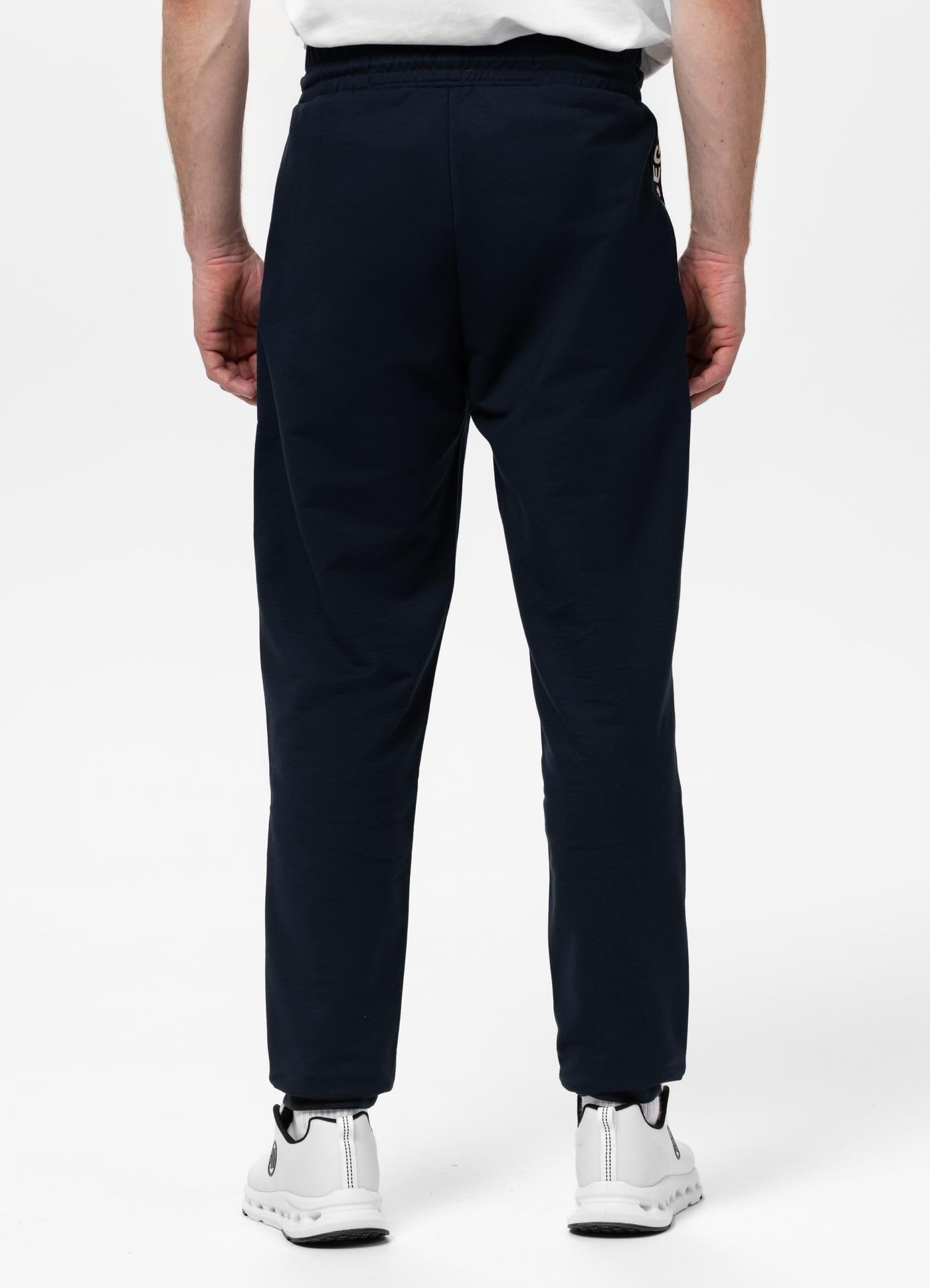 PITBULL - Jogginghose Herren Tape Parker, Trainingshose Herren, Sporthose Reguläre Passform, Sporthose Lang, Trainingsanzug, Sweathose Joggen mit Logostreifen