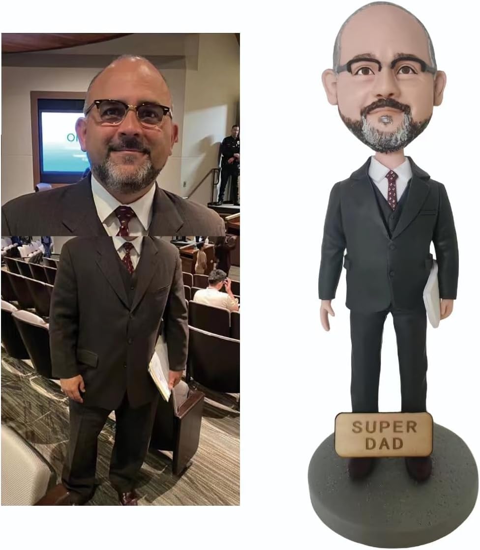 Funnybobbleheads, Custom bobblehead, Handmade Custom, Polymer Clay, Unique Gift, Based on Your Photo, can be Modified, Gift Box delivery