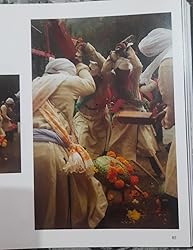 Melodies of India (book by Monkey Magic): Amazon.in: Raunaq Sahni: Books