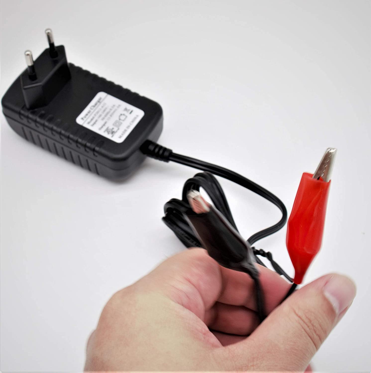 Caricabatterie a Carica di Piombo al Piombo 12V SLA/Mantenitore Automatico Portatile Galleggiante Intelligente per Auto a Motore Motocicletta per Barca a Motore SLA ATV AGM Gel Pb Cell