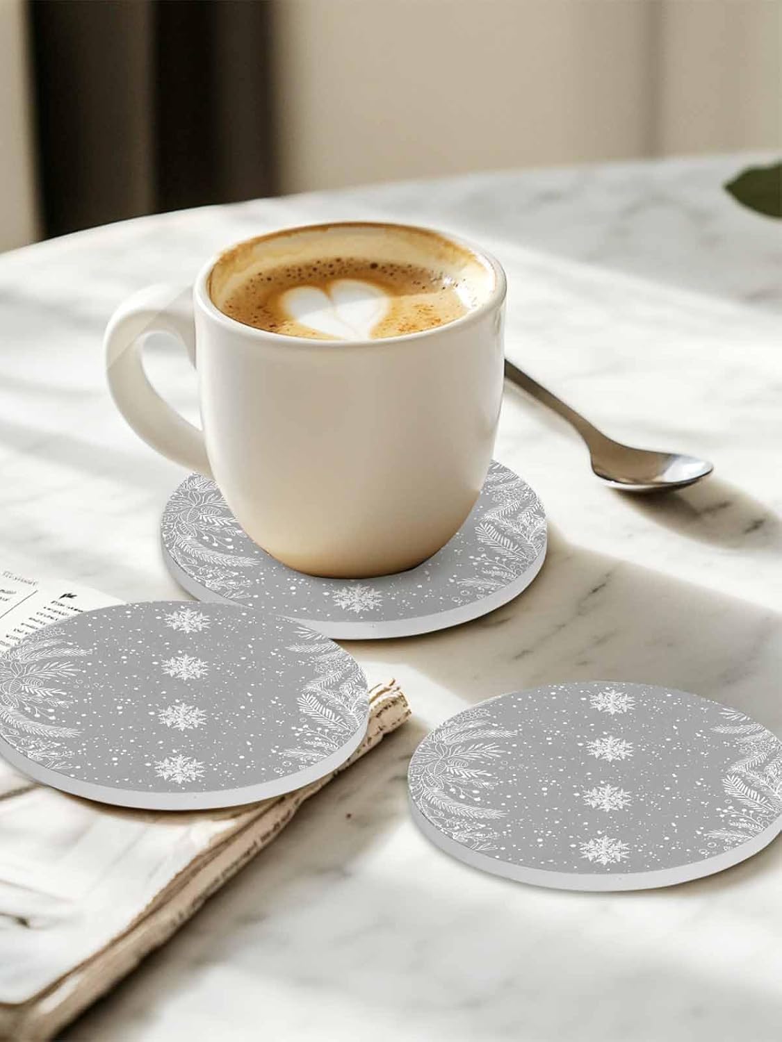 陶製コースター 円形 冬 松の木 雪花 シンプル グレー 吸水 8枚セット 直径10.3cm&times;厚さ0.6cm 速乾 杯垫 滑り止め