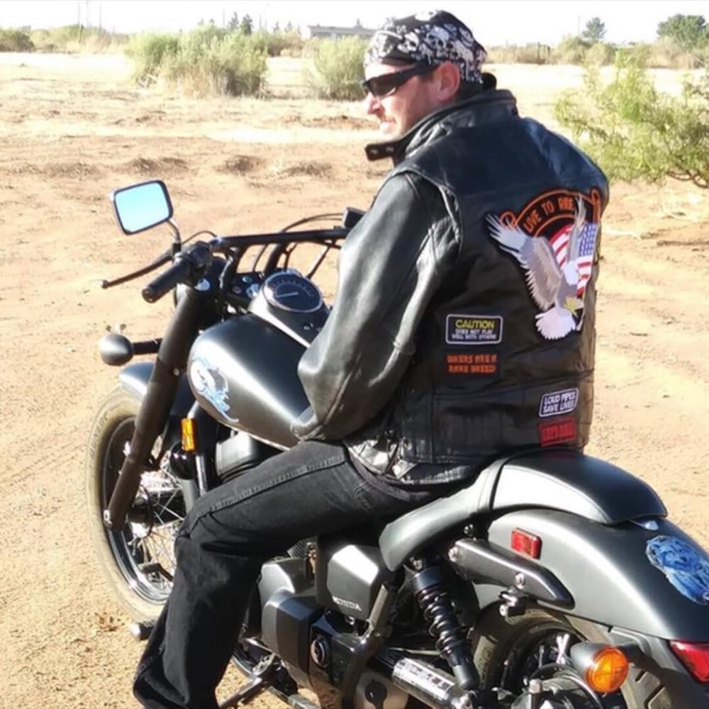 Giacca da motociclista da uomo in pelle con toppe alla moda