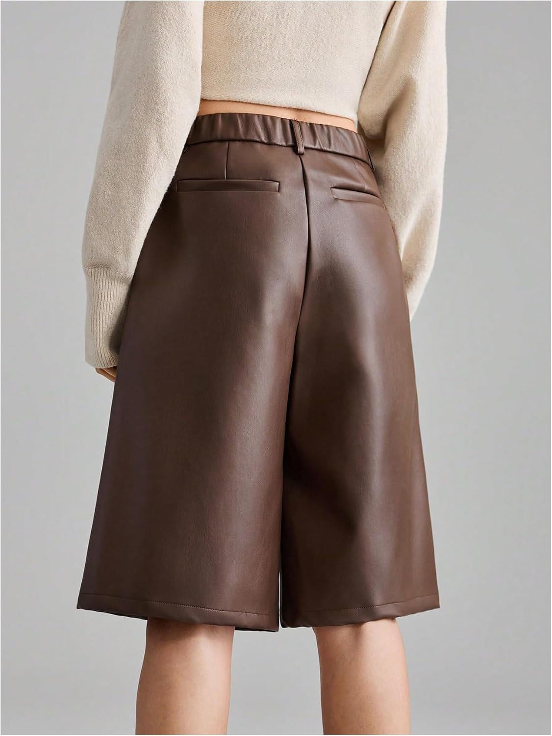 OYOANGLE Women's PU Leather Bermuda Zipper Wide Leg Shorts with Pockets