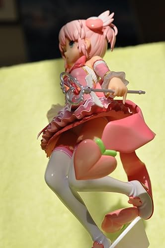 Amazon | まちカドまぞく 千代田桃 1/7スケール PVC製 塗装済み完成品
