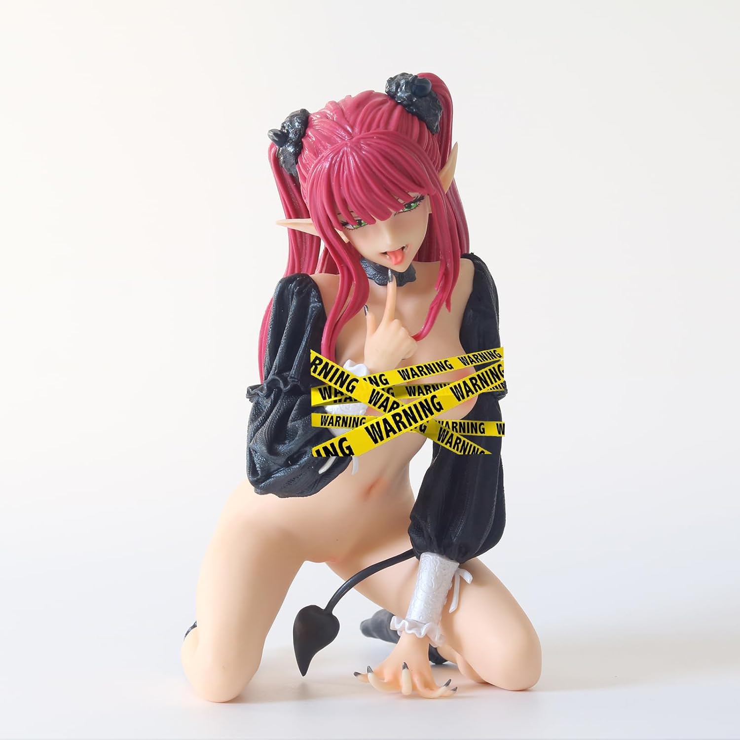 Erkaklar kiyinadigan onlayn porno Buvim boboga bir minut beradi va u cums