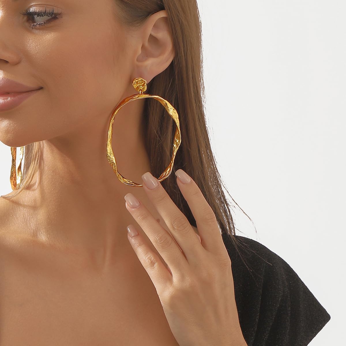 Exaggerated Oval Earrings Geometric Oval Hoop Stud earrings Twisted Hoop Drop Earring Hollow Circle Statement Gold Earrings for Women Trendy Jewelry - Image 3