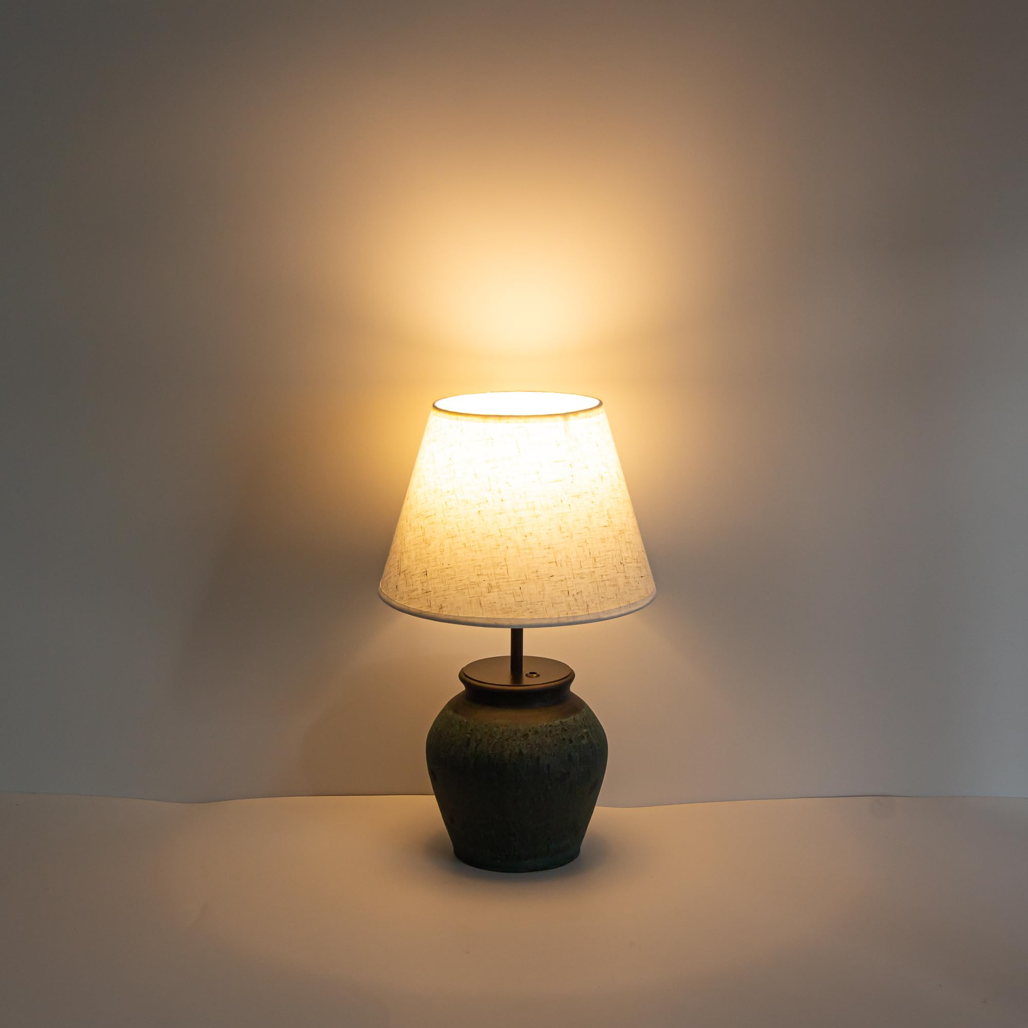 Rustic Terracotta Ceramic Pot Table Lamp Rechargeable Battery Operated RGB Bulb by Remote Wireless Timer 15 Color Temperature