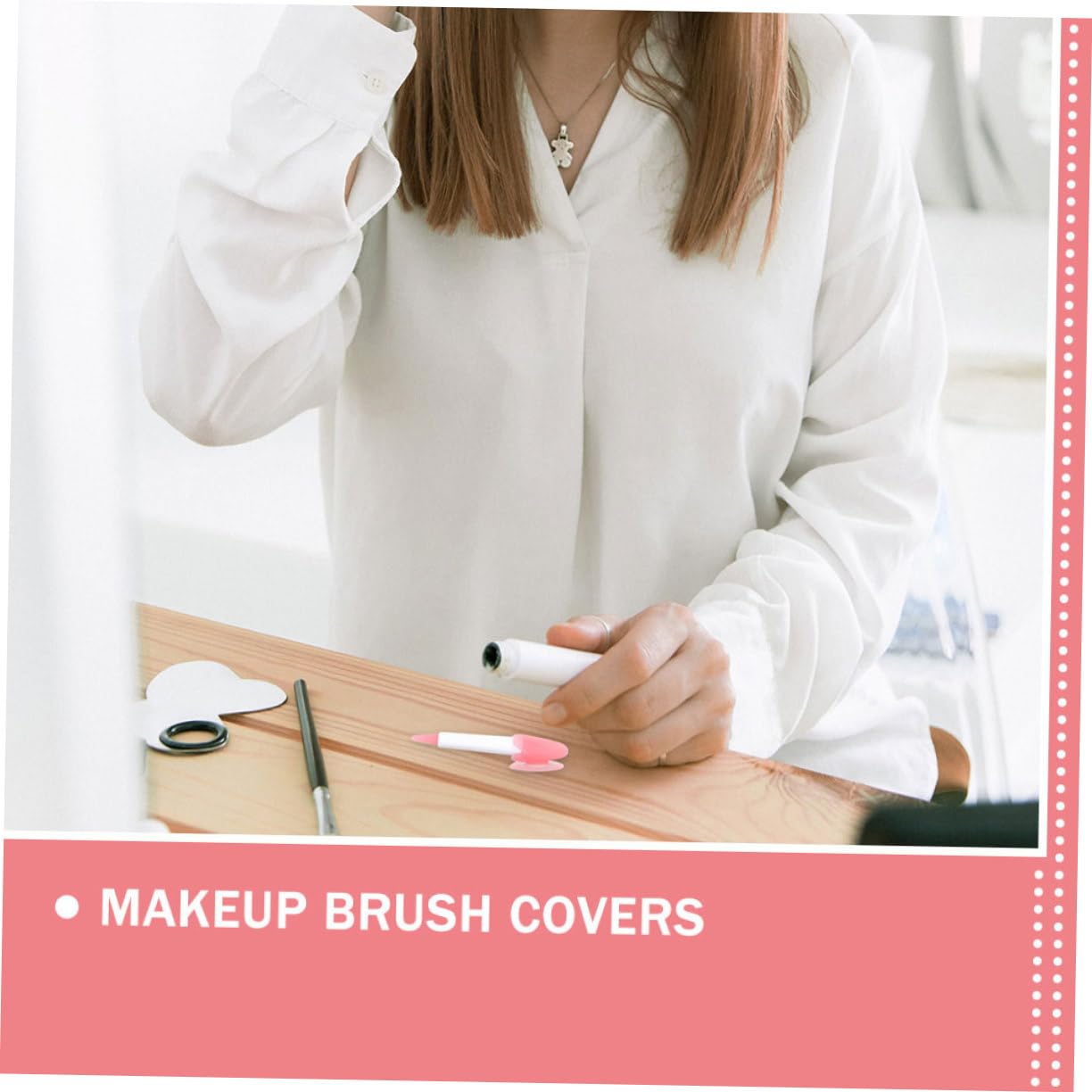 FOMIYES Keep Your Lip Brushes Clean 8 Pack Lip Brush Dust Covers Makeup Brush Protectors Silicone Compact for Anywhere