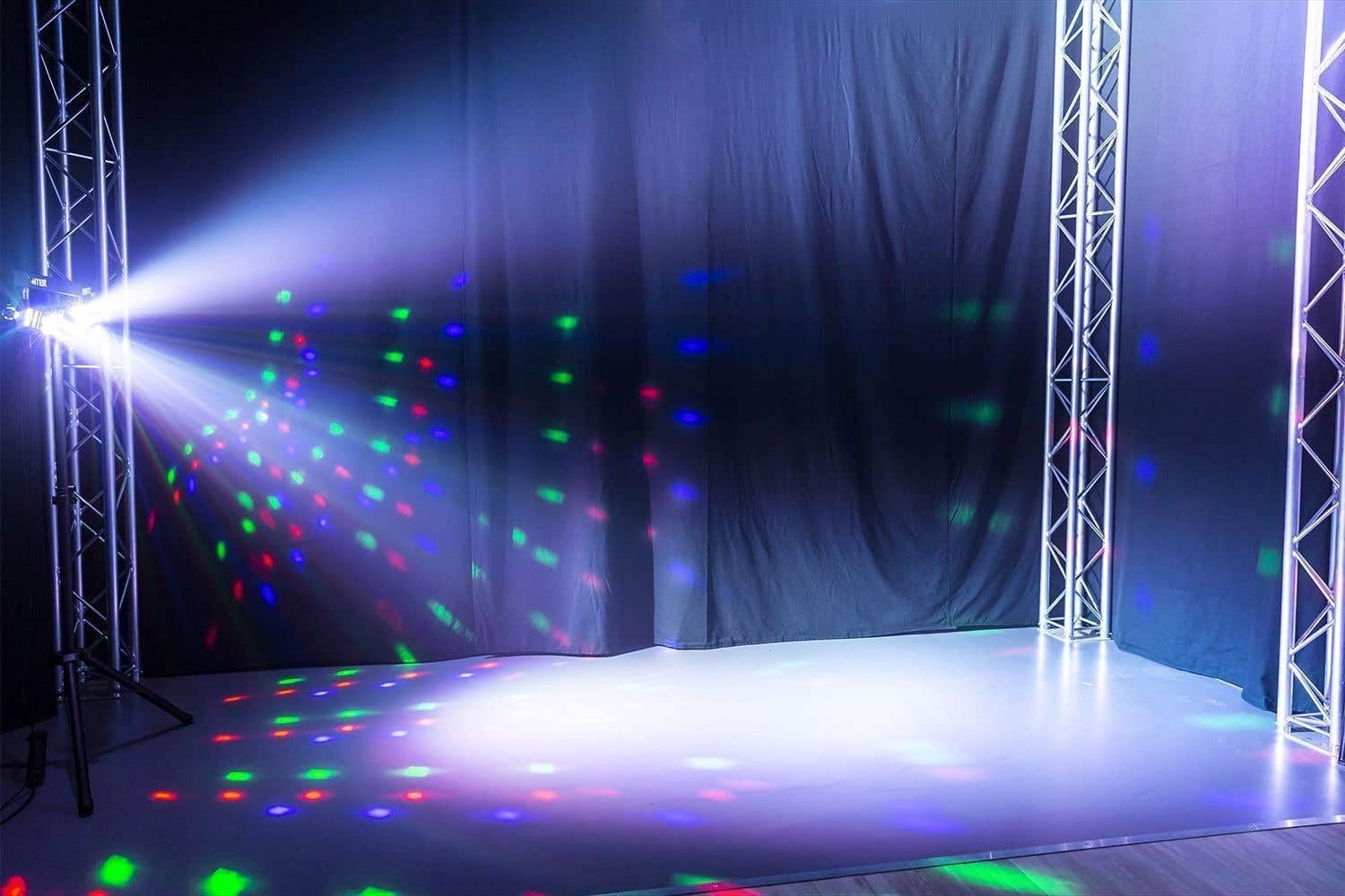 Max PARTYBAR12 2x PAR + 2x Derby, Mode DMX ou Auto, Télécommande et Programmes Automatiques, Pied Inclus, Shows Préprogrammés, Effets Professionnels pour vos Soirées