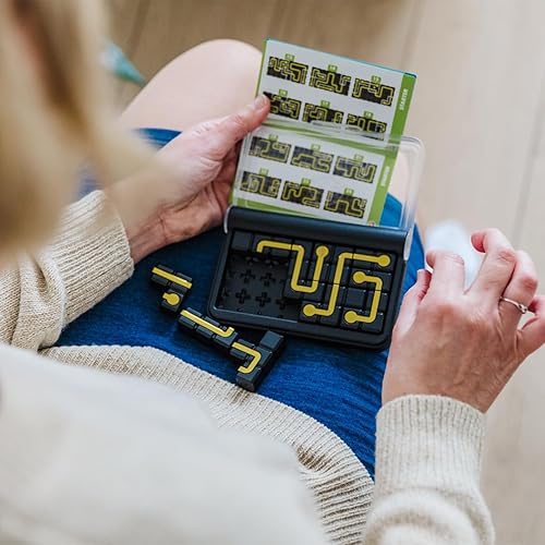 Miniatura 6 de SmartGames IQ Circuit - Juego de viaje portátil con 120 desafíos para adultos de 8 años