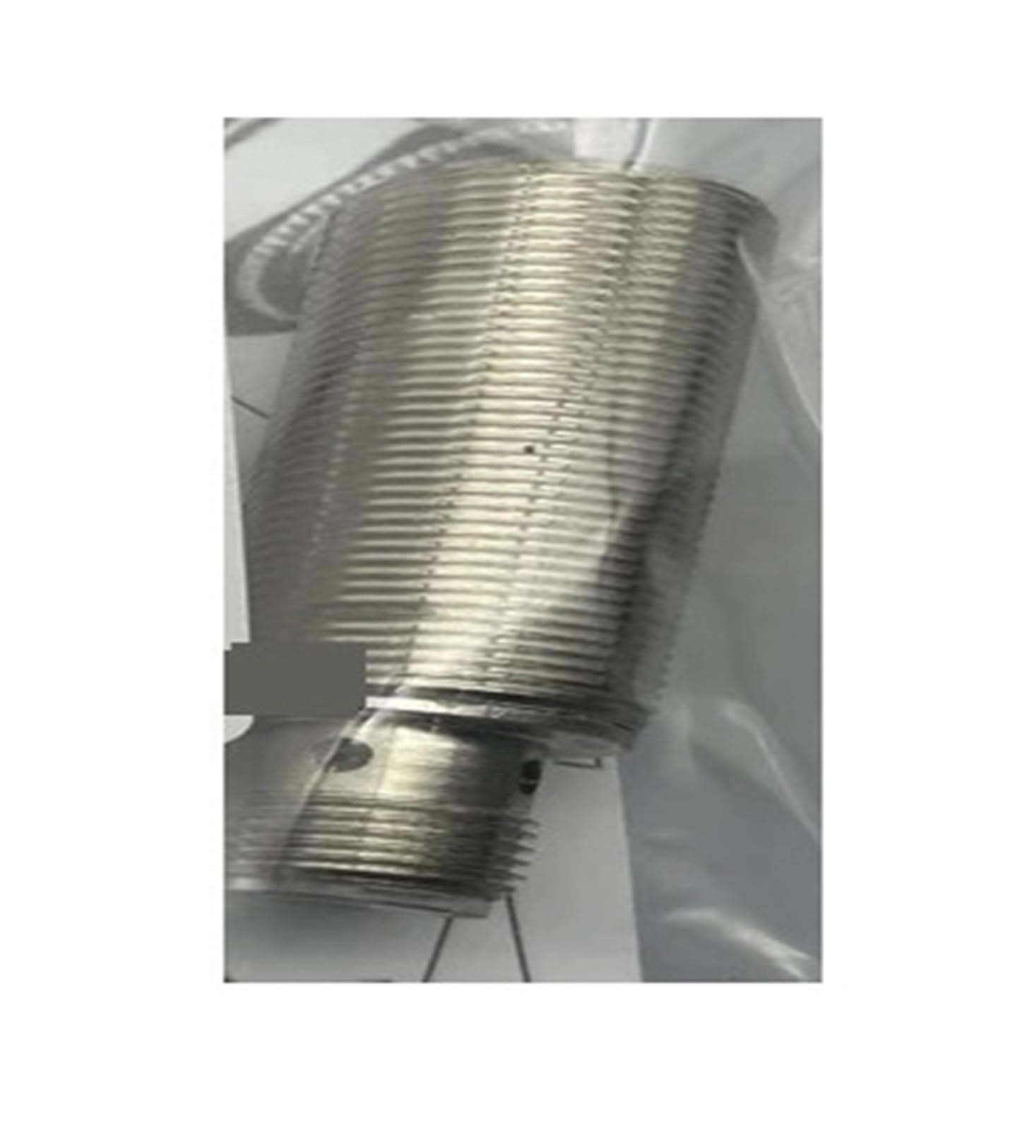 Capteur NCB5-18GM40-Z0-V1-3G-3D résistant pour éviter les pannes de convoyeur
