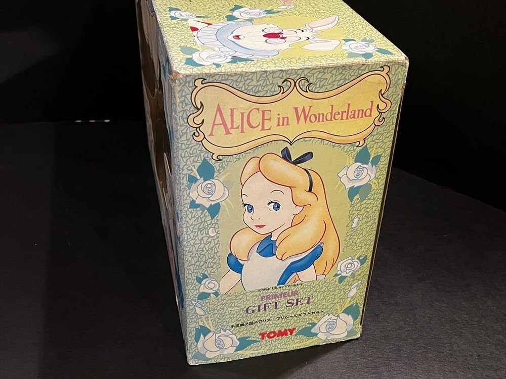 Amazon.co.jp: トミー 不思議の国のアリス ぬいぐるみ ギフト