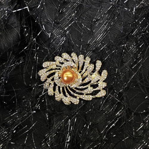 Image of HETICA Women Animal Floral Brooch Pin Accessory Perfect as a Gift for Anniversary Celebrations, Parties, Or Everyday Wear