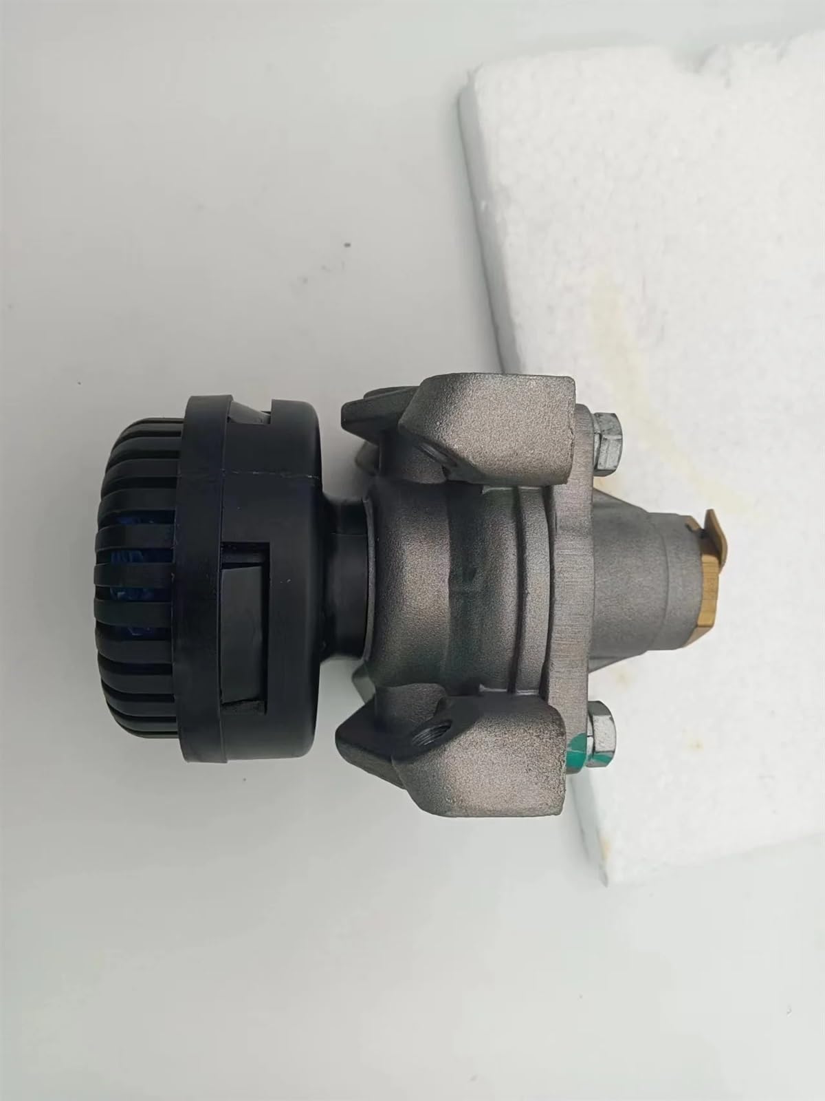 Solenoid Valve C pour corriger les retards de freinage pneumatique camion