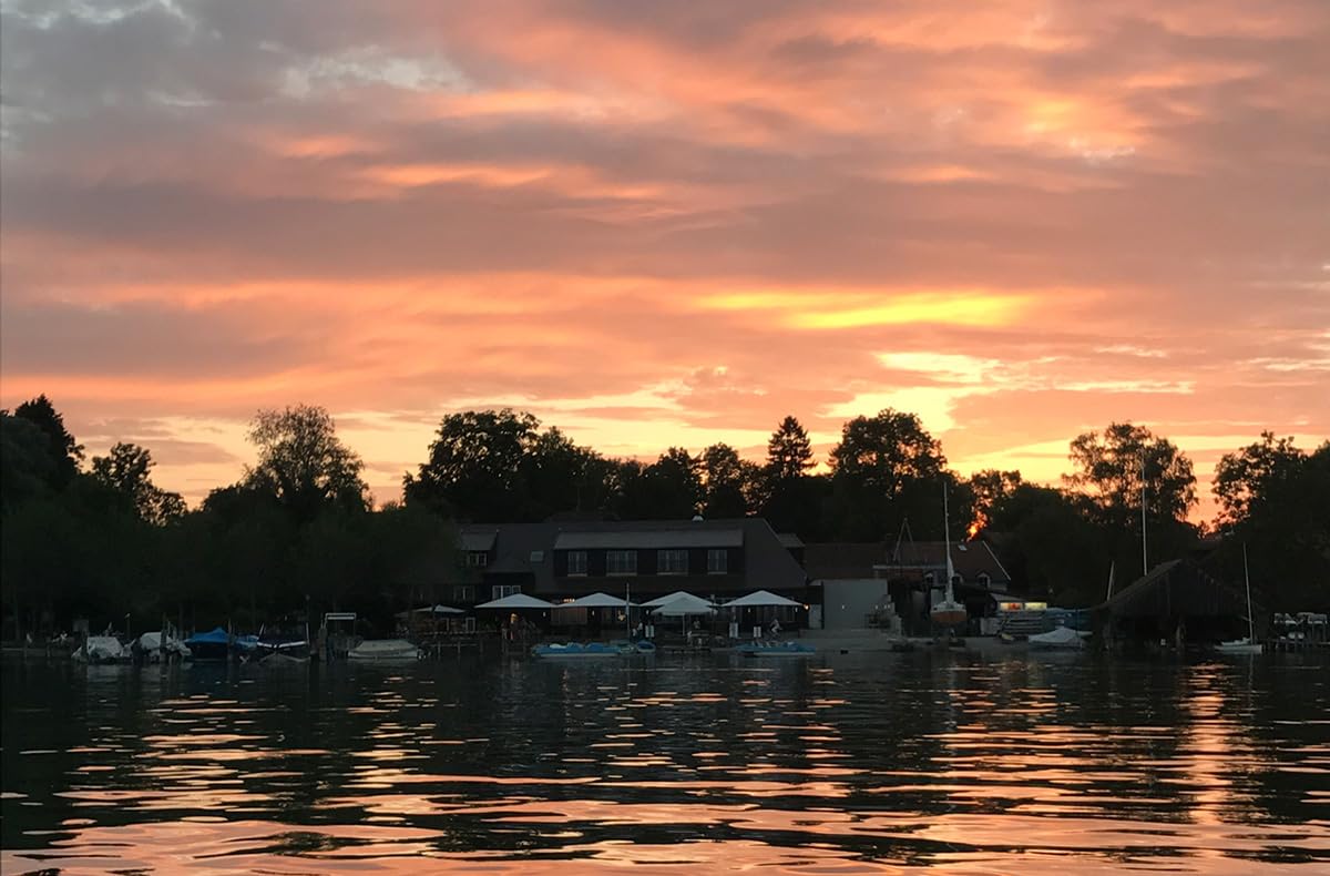JOCHEN SCHWEIZER Geschenkgutschein: Sunset Sailing Utting am Ammersee