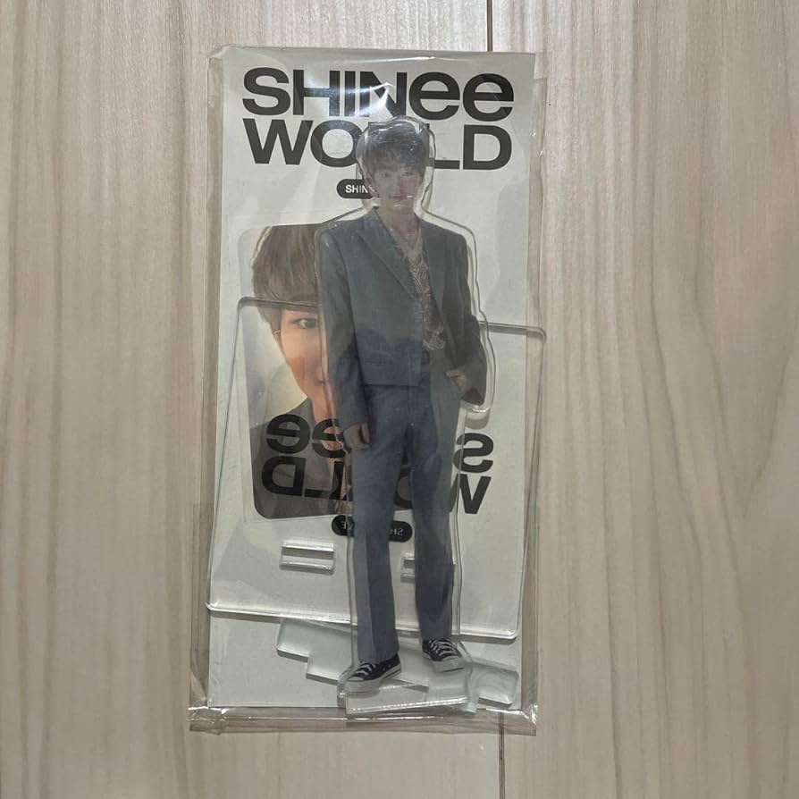 SHINee オニュ CD アクスタ お香 7点 SHINee オニュ CD アクスタ お香 7点 - メルカリ