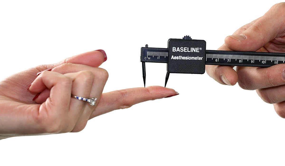 Baseline 12-1480 Aesthesiometer, Plastic, 2-Point Discriminator, Black
