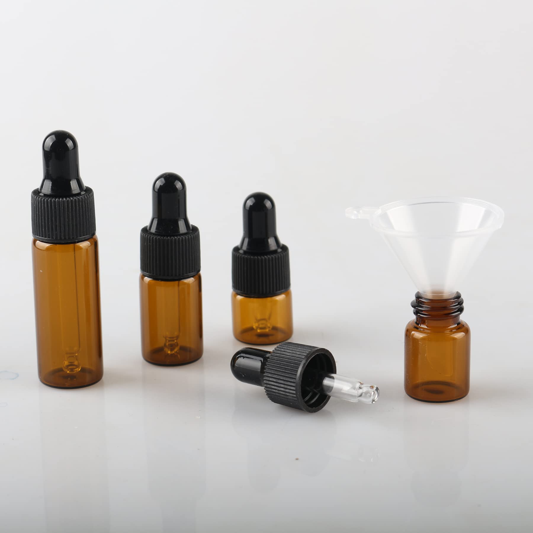 200 Stück 5ml Mini Braunglasflasche mit Pipette Leere Braune Glasflasche Pipettenflasche Klein Probe Glas Tropfflasche für Ätherisches Öl Parfüm Flüssigkeitsflaschen mit Trichter