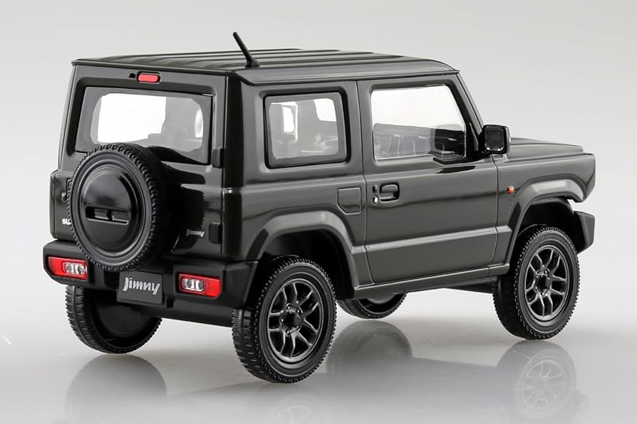 Amazon.com: Aoshima Suzuki JB64 Jimny Chiffon (Jungle Green) 1:32