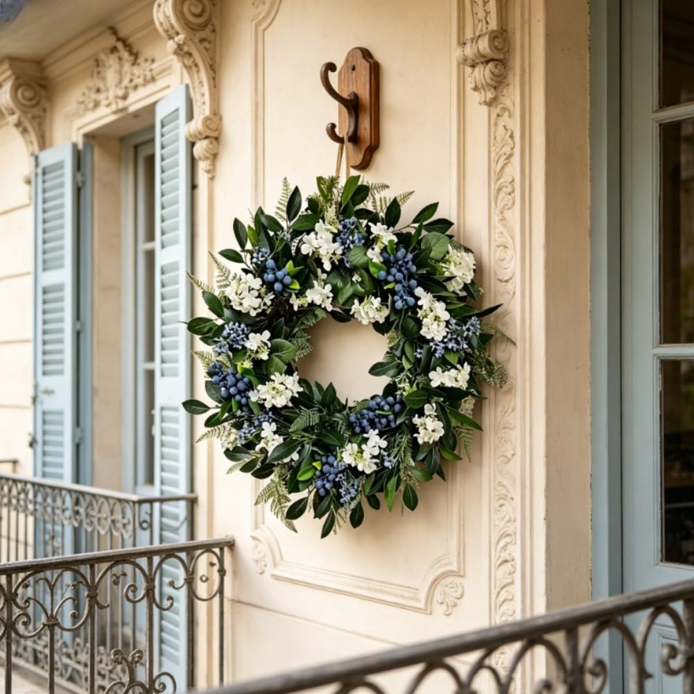 FACAIIO Élégante couronne de Noël en eucalyptus 45 cm, en rotin naturel, décoration à suspendre pour porte, mur, cheminée