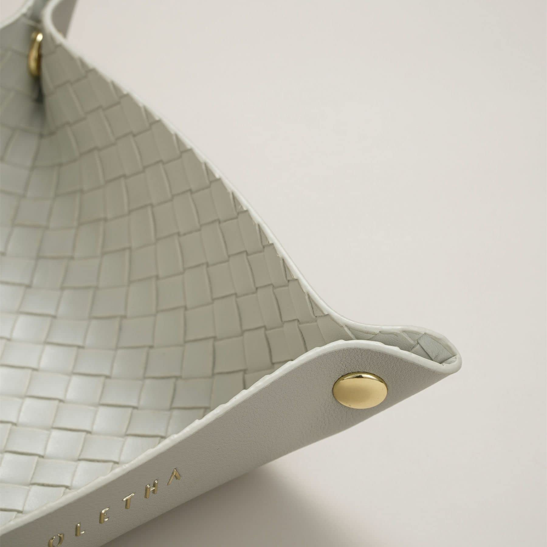 OLETHA Sammeltablett Aus Kunstleder - Cremefarbener Organizer Für Schminkkommode & Nachttisch