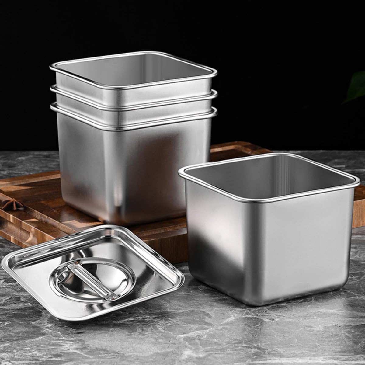Stainless Steel Condiment Holder with Lid, 12cm Square Versatile Seasoning Pot and Kitchen Seasoning Jar for Spice Storage and Table Use