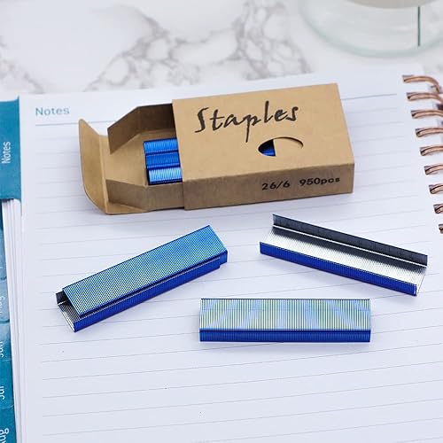 Miniatura 3 de Paquete de 4 grapas azules para grapadora, juego de grapas estándar 266 repuestos de grapadora sin atascos, grapas de 14 pulgada para suministros de