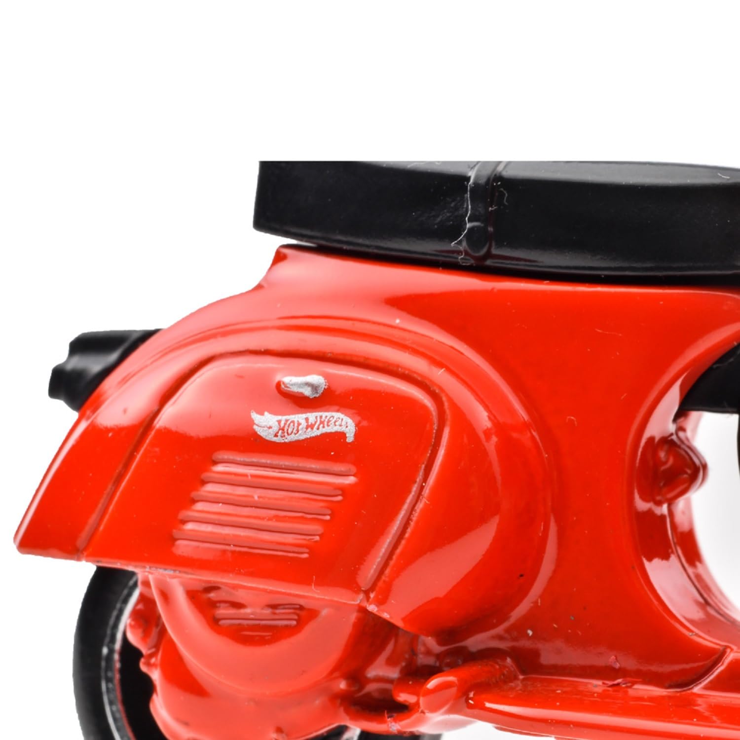 Amazon | ホットウィール(Hot Wheels) ベーシックカー ベスパ 90 SS