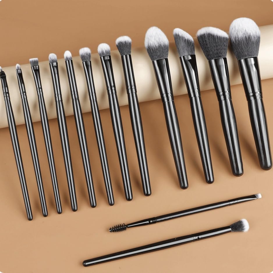 Ensemble pinceaux maquillage 14 pièces avec manche noir brillant ergonomique - 3