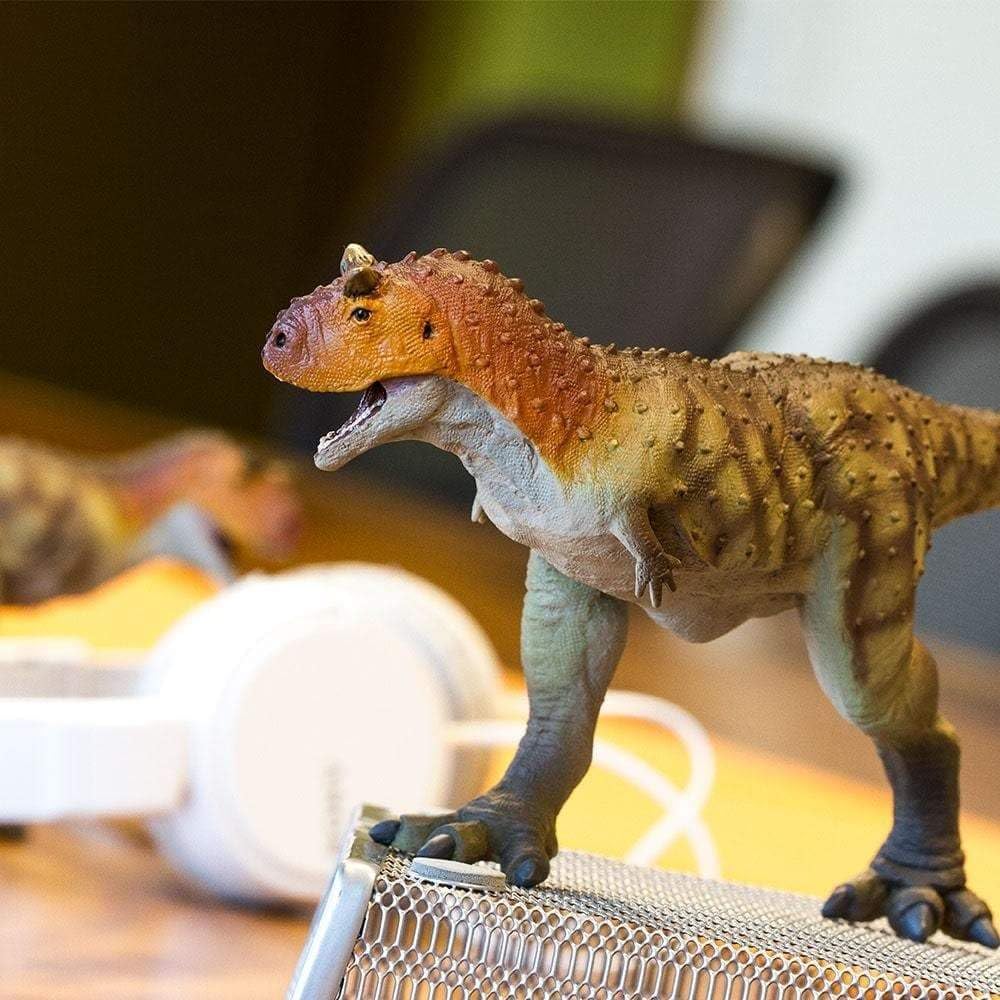Safari Ltd. Carnotaurus Figurine - Realistic 11" Model Figure - Educational Dinosaur Toy for Kids Ages 3+