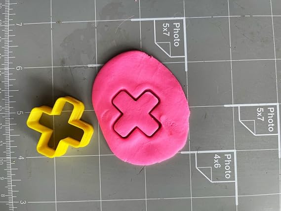 Heart Tic Tac Toe game Cookie Cutter Set